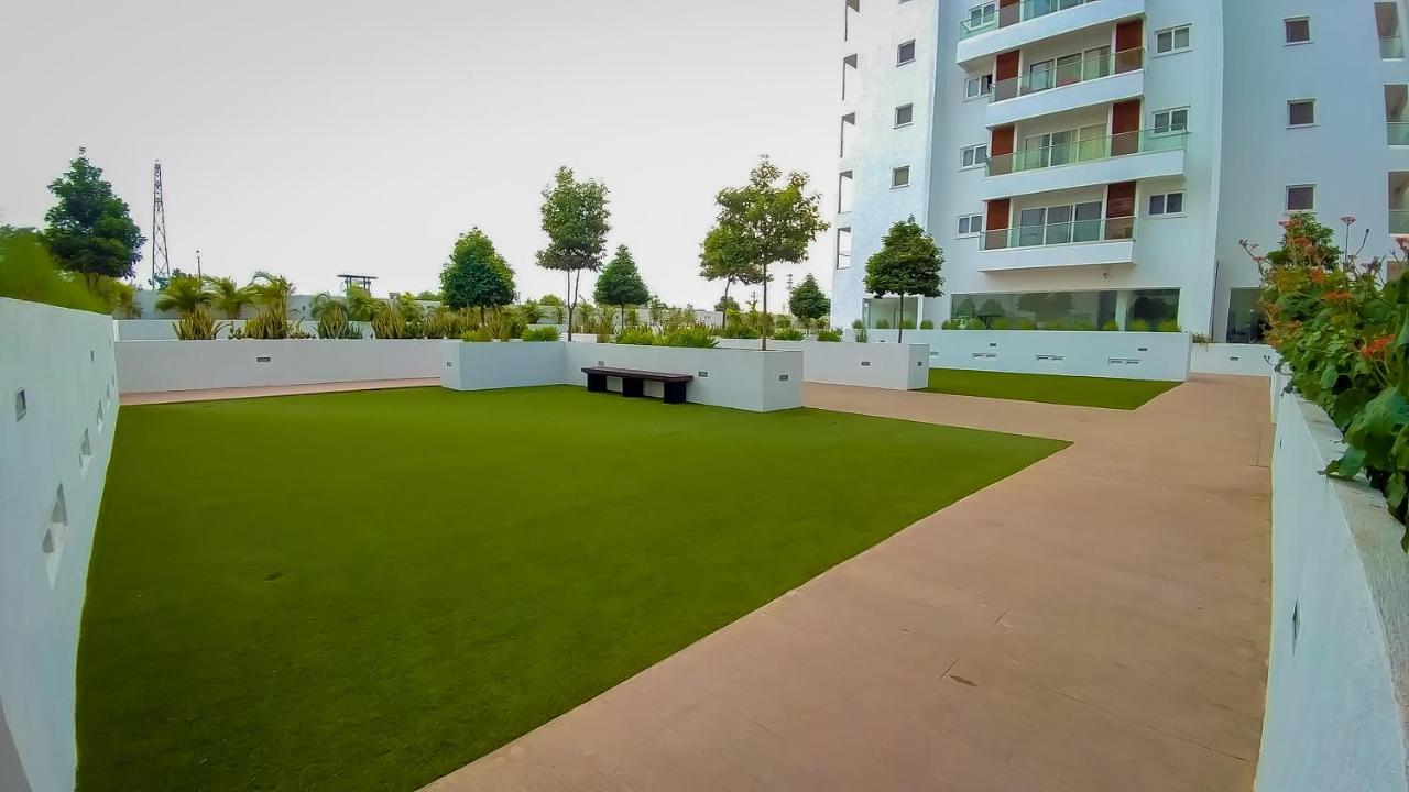 The Gallery Premier Suites Accra Exterior photo